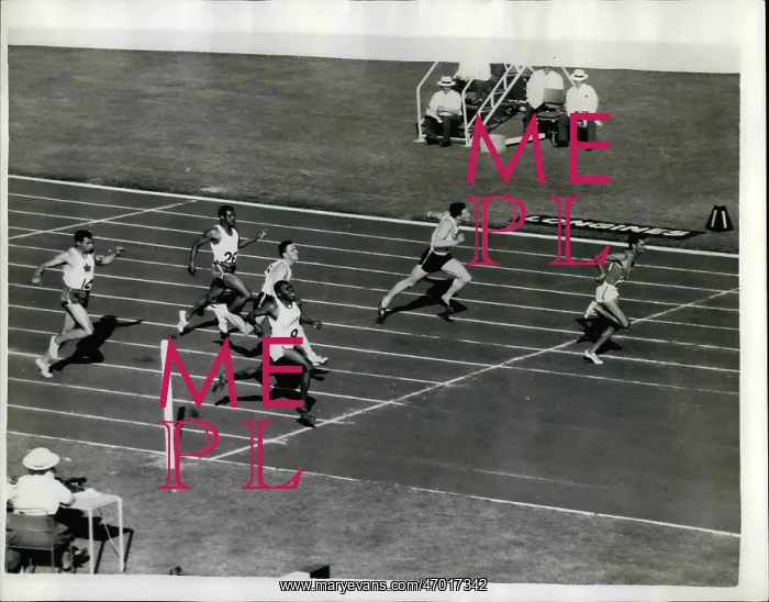 : Track And Field - Decathlon - Javelin : Track And Field - Decathlon - Javelin