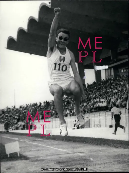 : Track And Field - Decathlon - Javelin : Track And Field - Decathlon - Javelin