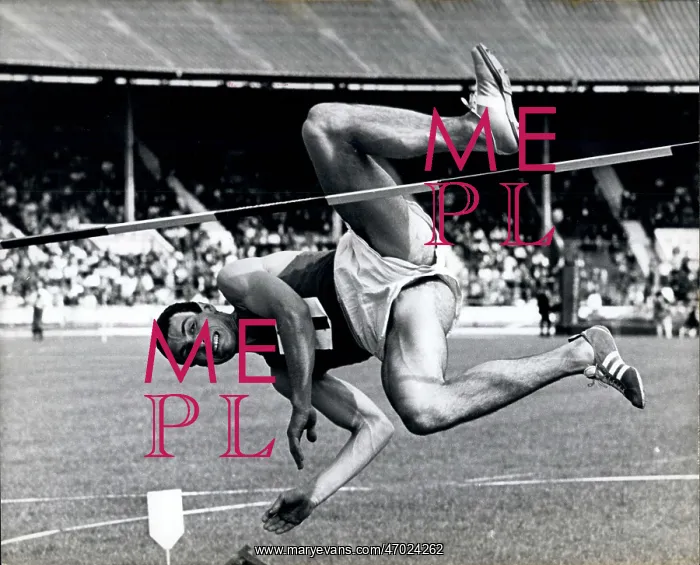 : Track And Field - Decathlon - Javelin : Track And Field - Decathlon - Javelin