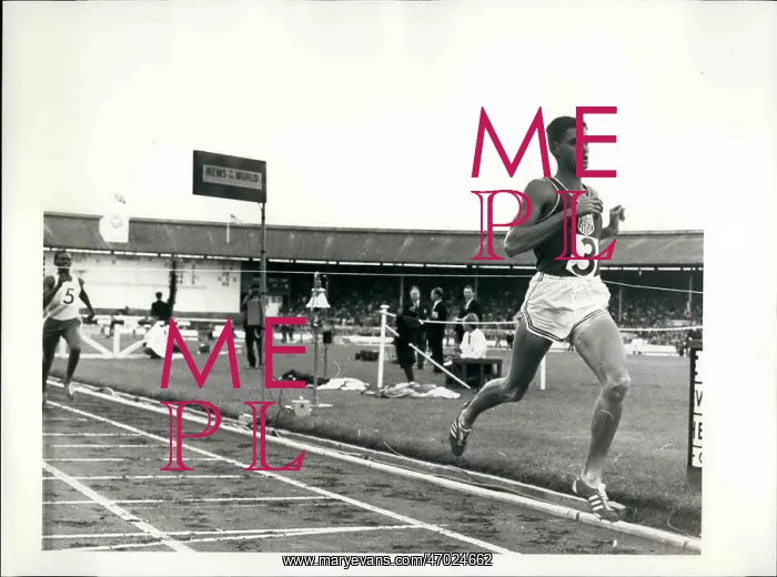 : Track And Field - Decathlon - Javelin : Track And Field - Decathlon - Javelin