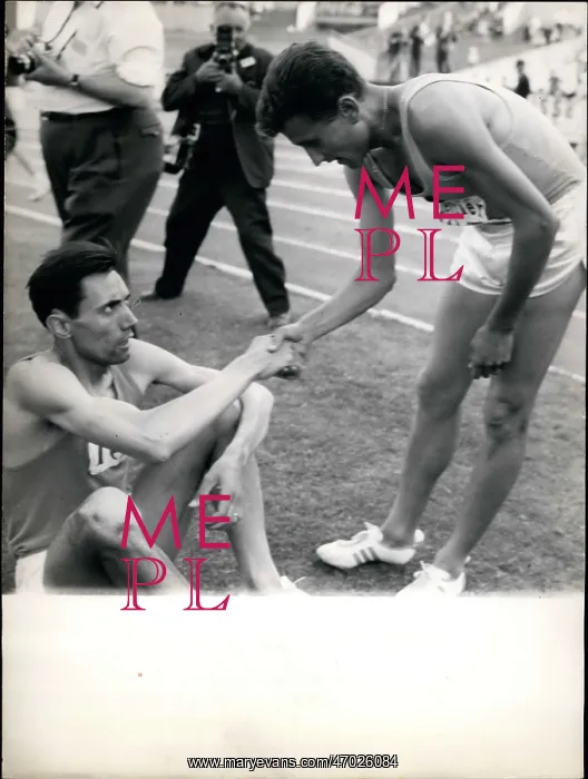 : Track And Field - Decathlon - Javelin : Track And Field - Decathlon - Javelin