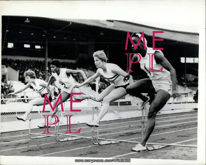 : Track And Field - Decathlon - Javelin : Track And Field - Decathlon - Javelin