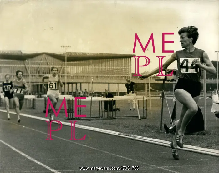 : Track And Field - Decathlon - Javelin : Track And Field - Decathlon - Javelin