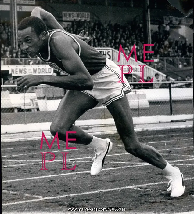 : Track And Field - Decathlon - Javelin : Track And Field - Decathlon - Javelin