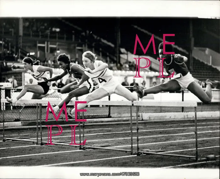 : Track And Field - Decathlon - Javelin : Track And Field - Decathlon - Javelin