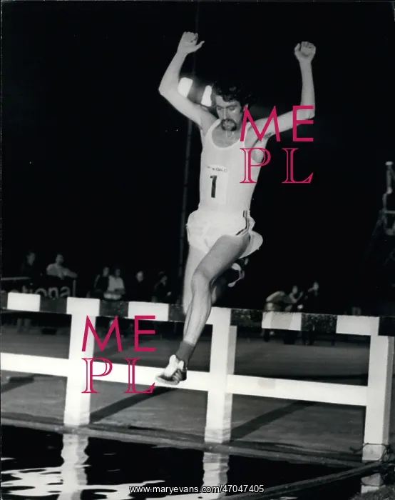 : Track And Field - Decathlon - Javelin : Track And Field - Decathlon - Javelin
