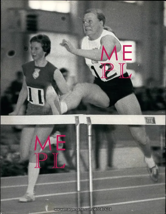 : Track And Field - Decathlon - Javelin : Track And Field - Decathlon - Javelin