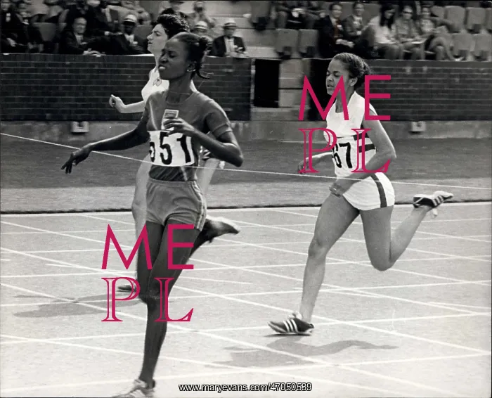 : Track And Field - Decathlon - Javelin : Track And Field - Decathlon - Javelin