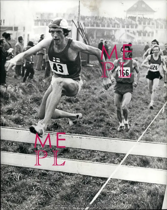 : Track And Field - Decathlon - Javelin : Track And Field - Decathlon - Javelin