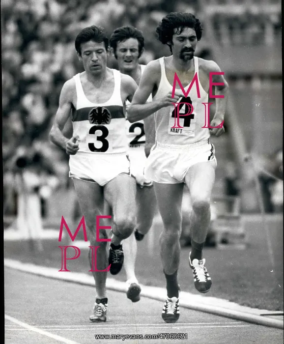 : Track And Field - Decathlon - Javelin : Track And Field - Decathlon - Javelin
