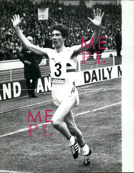 : Track And Field - Decathlon - Javelin : Track And Field - Decathlon - Javelin