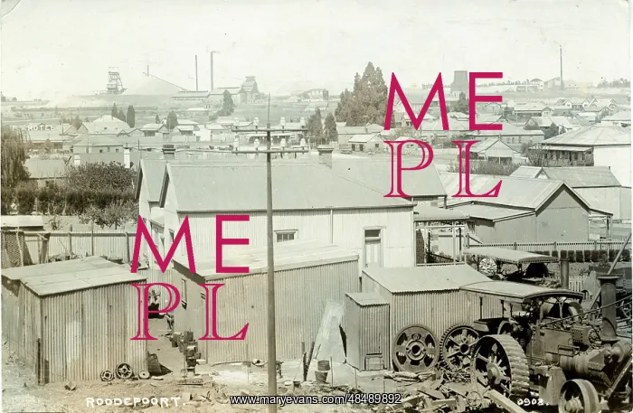 : Traction Engine, Corrugated Iron Houses & Diamond Mine Worki : Traction Engine, Corrugated Iron Houses & Diamond Mine Worki