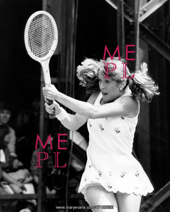 : Tracy Austin in tennis match at Wimbledon : Tracy Austin in tennis match at Wimbledon