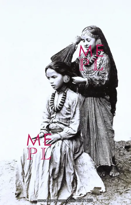 : Traditional Hairdressing in Nepal : Traditional Hairdressing in Nepal