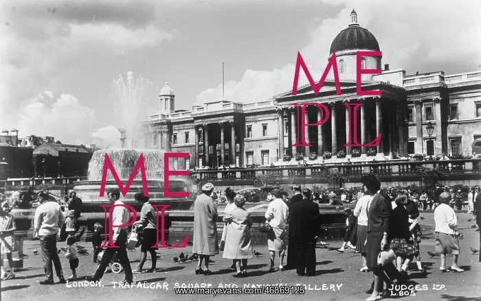 : Trafalgar Square and the National Gallery : Trafalgar Square and the National Gallery