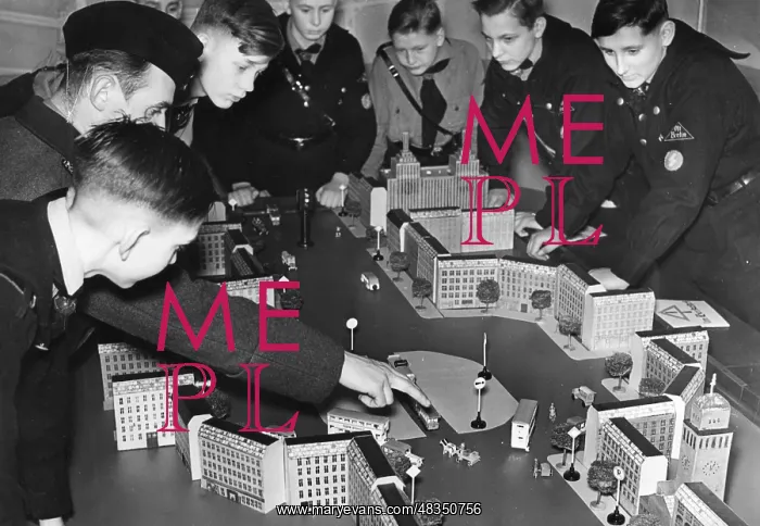 : Traffic education in the school, 1930s : Traffic education in the school, 1930s