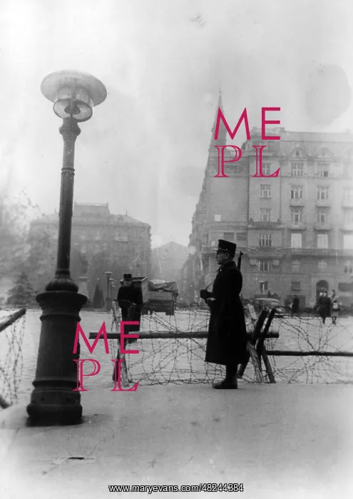 : Traffic guard in the besieged Budapest, 1944 : Traffic guard in the besieged Budapest, 1944
