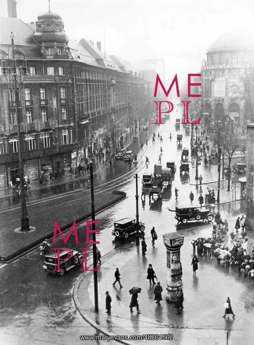 : Traffic on Potsdamer Platz in Berlin, 1932 : Traffic on Potsdamer Platz in Berlin, 1932