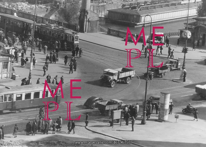 : Traffic in Vienna. circa 1955 : Traffic in Vienna. circa 1955