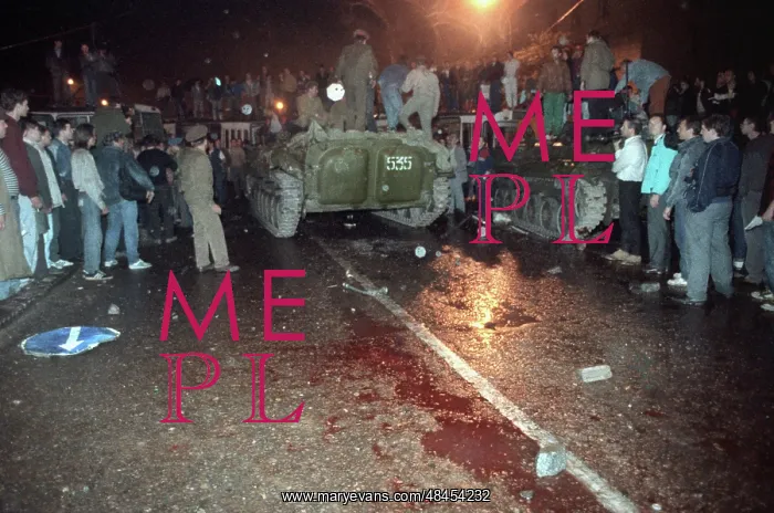 : Tragic events in Moscow during attempted coup : Tragic events in Moscow during attempted coup