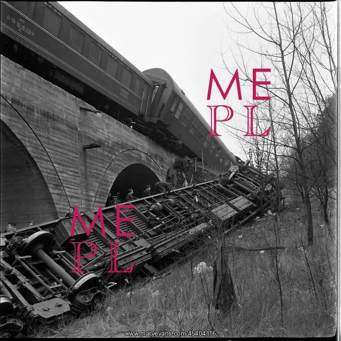 : Train collision - accident - trains - large railway : Train collision - accident - trains - large railway