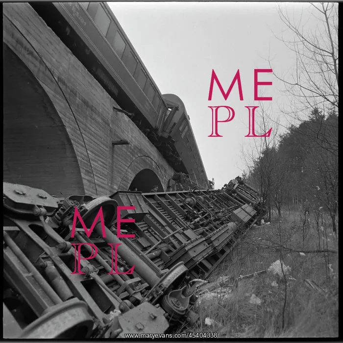 : Train collision - accident - trains - large railway : Train collision - accident - trains - large railway