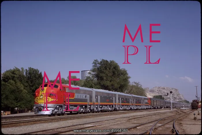 : Train - Railroad - Diesel - Transportation : Train - Railroad - Diesel - Transportation