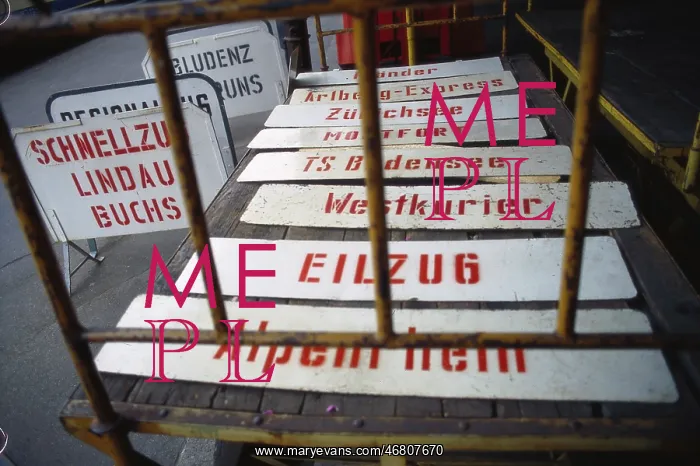 : Train route signs : Train route signs