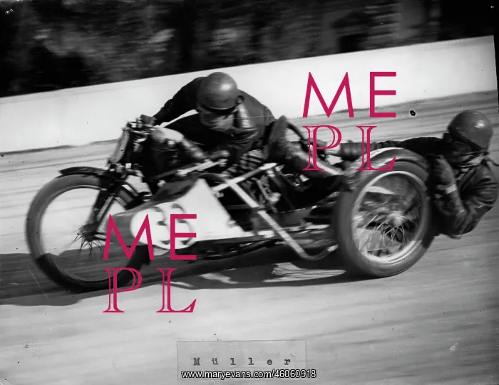 : Training. Racing motorcyclist Muller at his training for the next race at the Krieau : Training. Racing motorcyclist Muller at his training for the next race at the Krieau