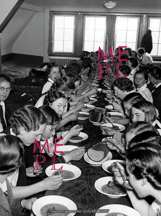 : Training camp of the BDM in Berlin 1938 : Training camp of the BDM in Berlin 1938