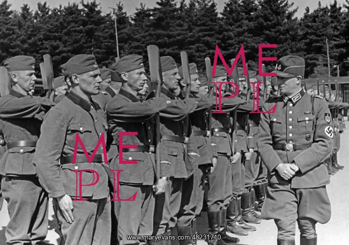 : Training course of the Dutch Labour Service 1942 : Training course of the Dutch Labour Service 1942