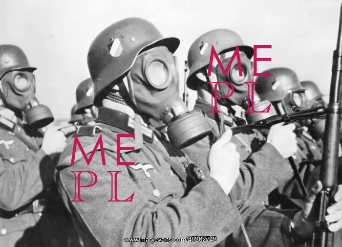 : Training with gas masks : Training with gas masks