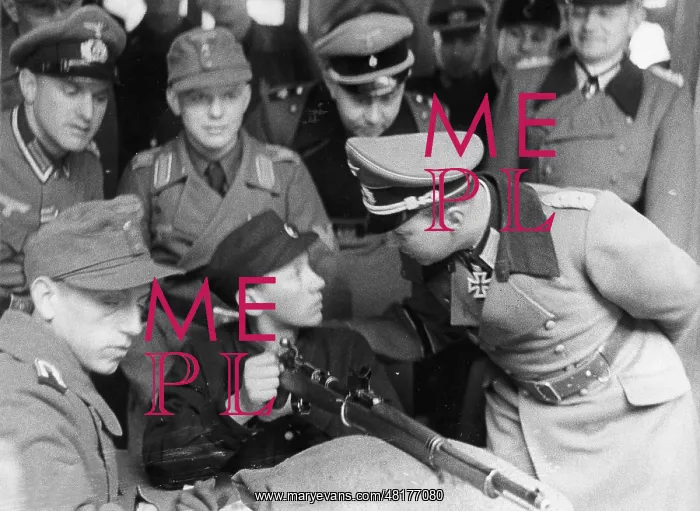: Training of Hitler Youth members during the Second World War : Training of Hitler Youth members during the Second World War