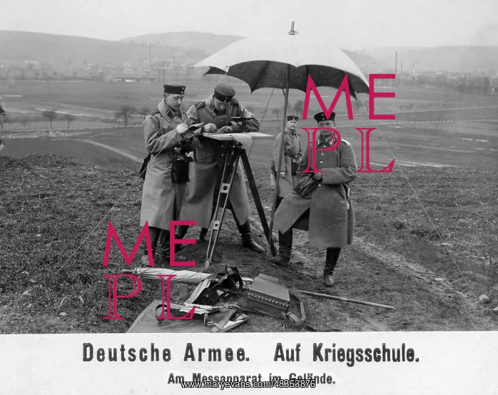 : Training at the measuring device, 1903 : Training at the measuring device, 1903