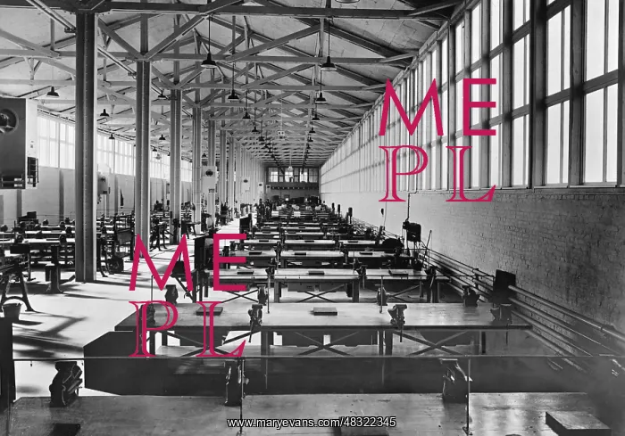 : Training workshop of the Henschel aircraft works in Kassel : Training workshop of the Henschel aircraft works in Kassel