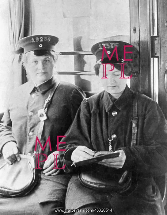 : Tram conductors in Berlin, 1915 : Tram conductors in Berlin, 1915