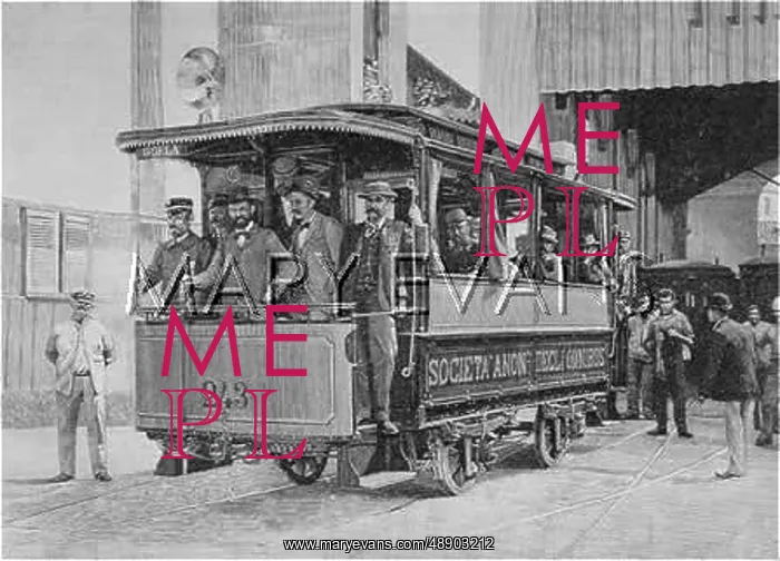 : TRAM AT MILANO : TRAM AT MILANO
