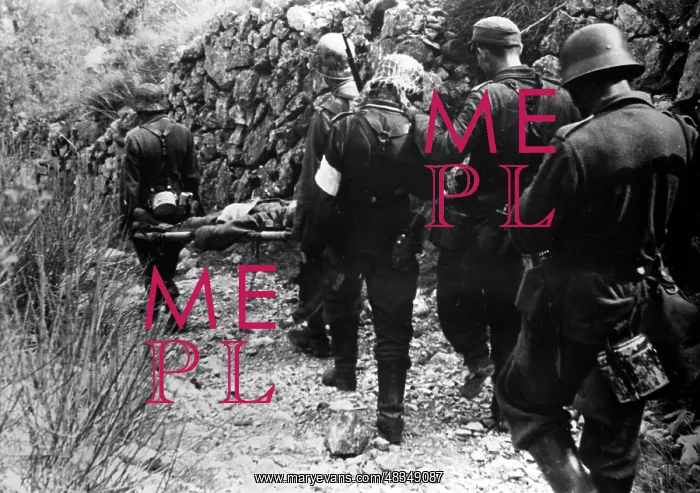 : Transport of the wounded in the Carpathians, 1944 : Transport of the wounded in the Carpathians, 1944