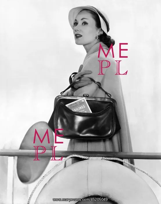 : Travel Calf Bag. The top opening framed ? : Travel Calf Bag. The top opening framed ?