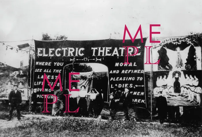 : A traveling cinema of yesteryear : A traveling cinema of yesteryear