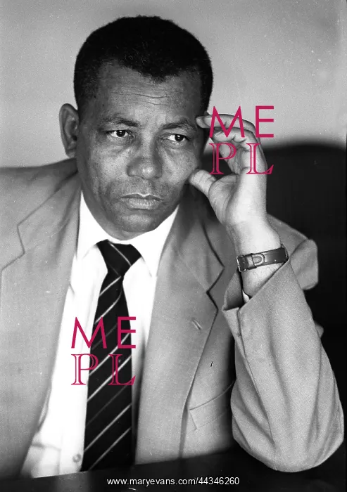 : Treason Trialists - Walter Sisulu : Treason Trialists - Walter Sisulu