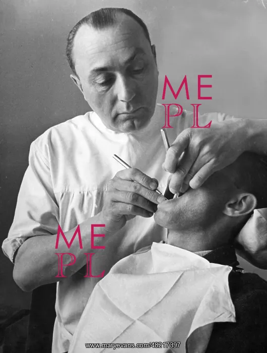 : Treatment at the dentist, 1935 : Treatment at the dentist, 1935