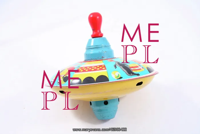 : Triang Bandmaster tin spinning top : Triang Bandmaster tin spinning top
