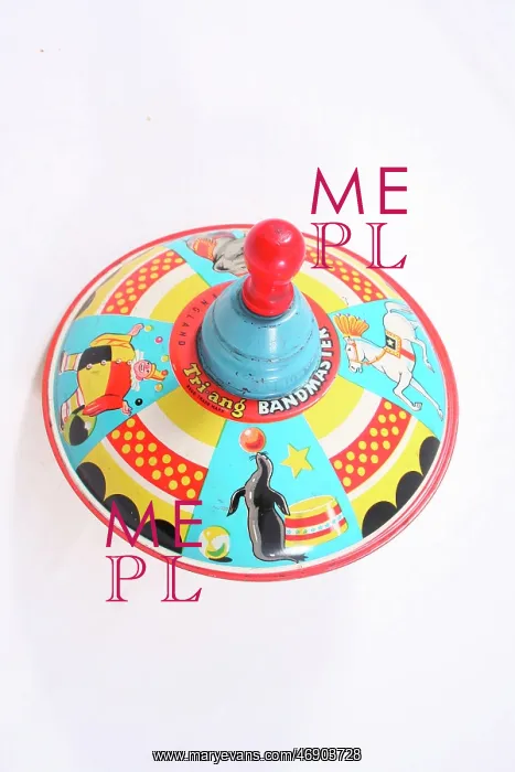 : Triang Bandmaster tin spinning top : Triang Bandmaster tin spinning top