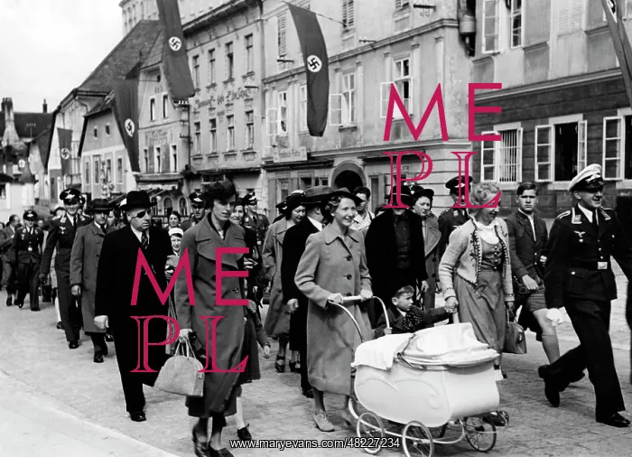 : Trip of the Air Force Command 4 to Melk, 1939 : Trip of the Air Force Command 4 to Melk, 1939