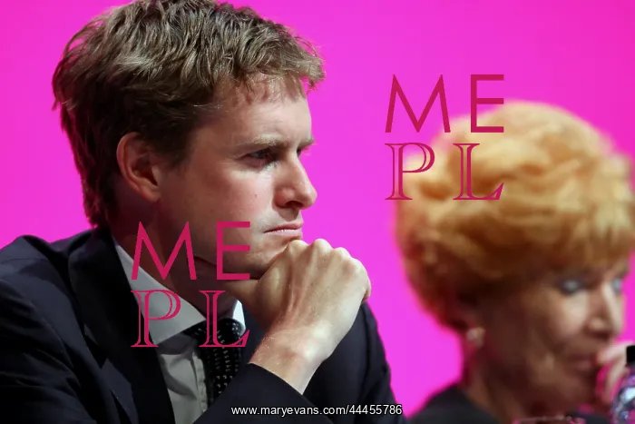 : Tristram Hunt MP : Tristram Hunt MP