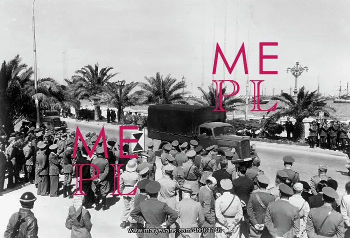: Troops parade German Africa Corps 1941 : Troops parade German Africa Corps 1941