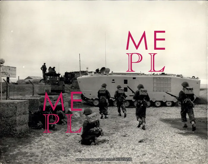 : Troops taking part in demonstration at Eastney, UK : Troops taking part in demonstration at Eastney, UK