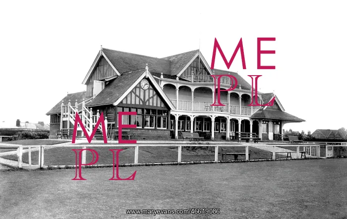  : Trowbridge, County Cricket Ground Pavilion 1907