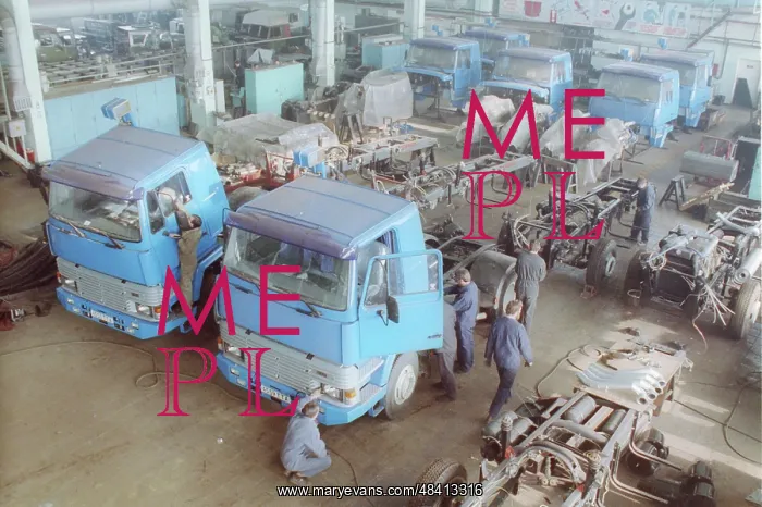 : Trucks assembled at KamAZ factory, 1993 : Trucks assembled at KamAZ factory, 1993